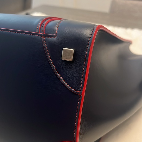 Celine Luggage Tote Large - Picture 9 of 16